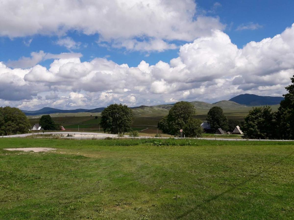 Domacinstvo Krstajic - Rural Holiday Žabljak Eksteriør billede