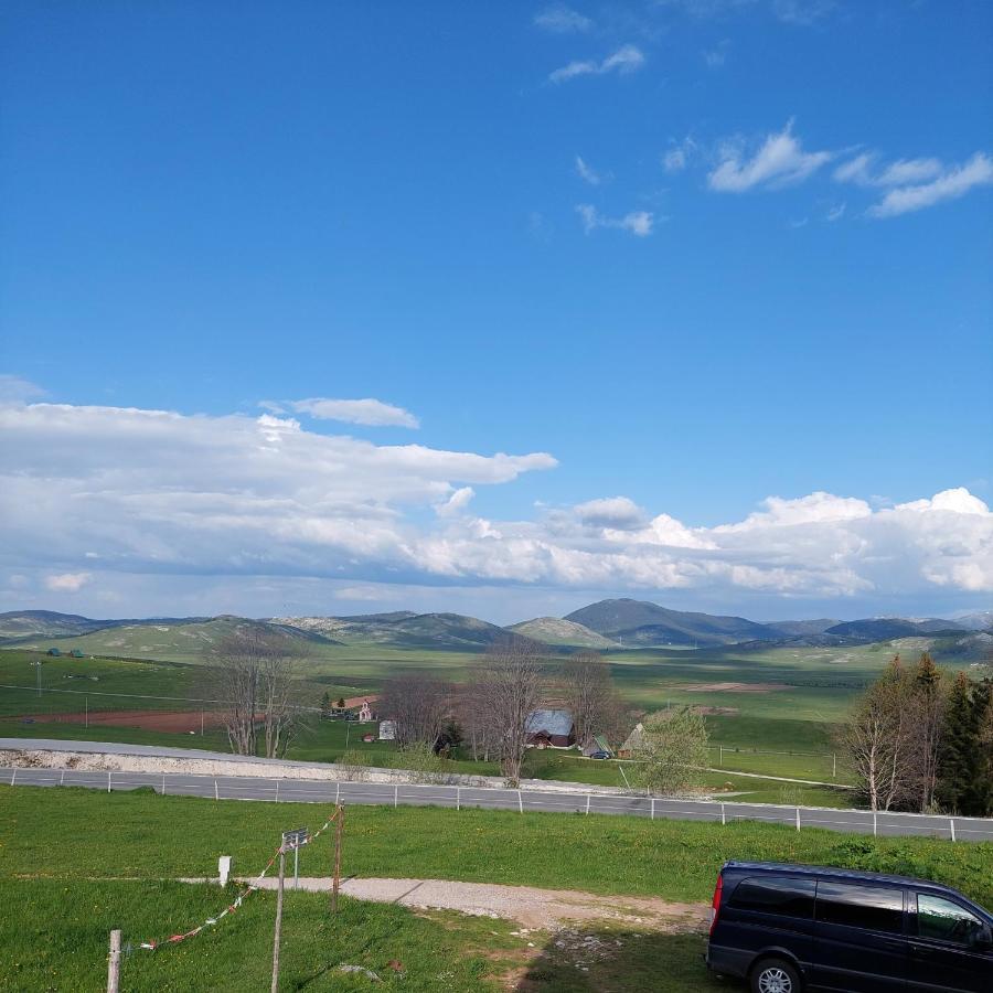 Domacinstvo Krstajic - Rural Holiday Žabljak Eksteriør billede
