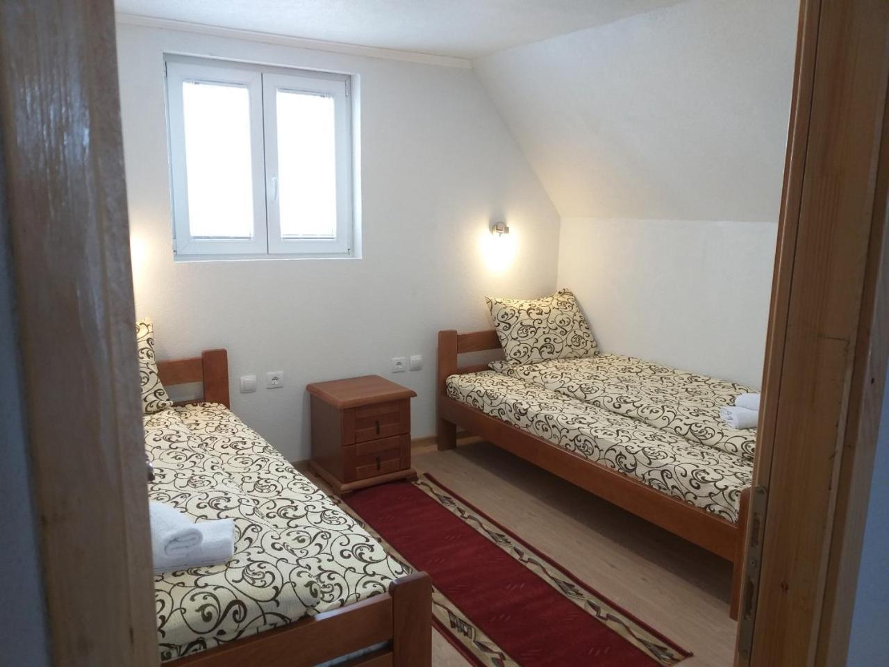 Domacinstvo Krstajic - Rural Holiday Žabljak Eksteriør billede